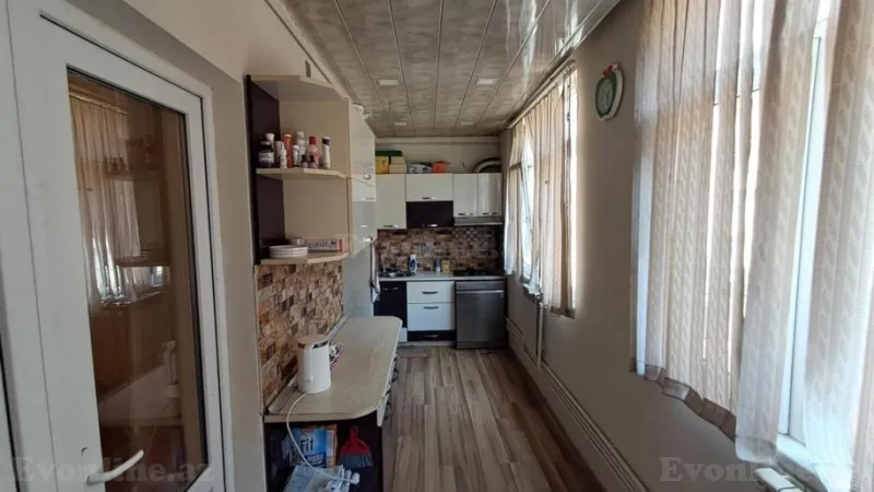 Satılır 3 otaqlı Mənzil Köhnə tikili 75 m² Yeni Yasamal - şəkil 9