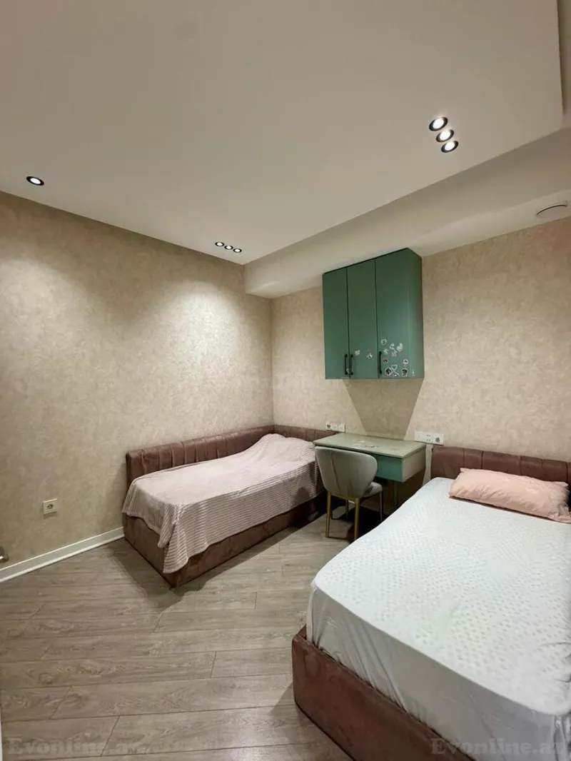 Satılır 4 otaqlı Mənzil Yeni tikili 115 m² Gənclik m. - şəkil 7