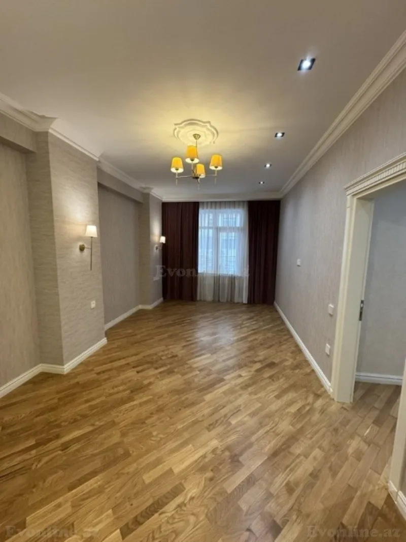 Satılır 2 otaqlı Mənzil Yeni tikili 110 m² 6-cı mikrorayon - şəkil 3