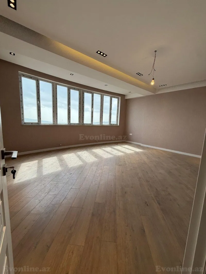 Satılır 3 otaqlı Mənzil Yeni tikili 130 m² Yeni Yasamal - şəkil 2