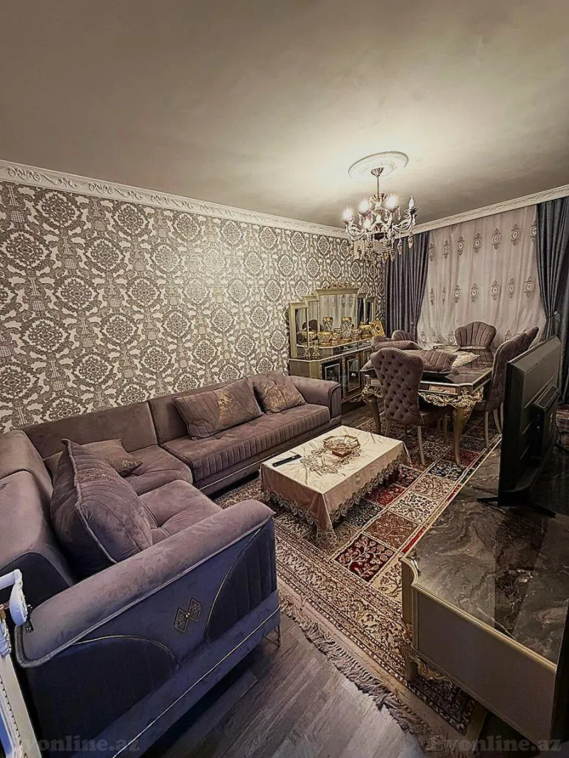 Satılır 3 otaqlı Mənzil Köhnə tikili 90 m² Memar Əcəmi m.