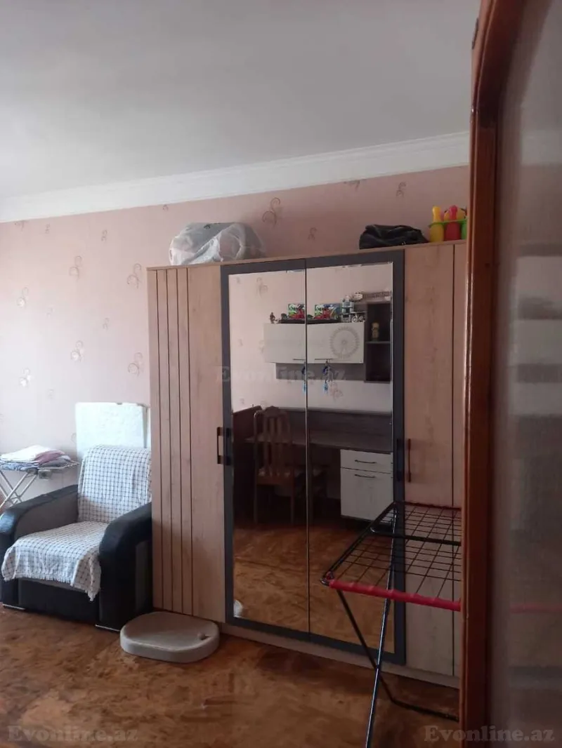 Satılır 4 otaqlı Mənzil Köhnə tikili 75 m² Sabunçu r. - şəkil 7