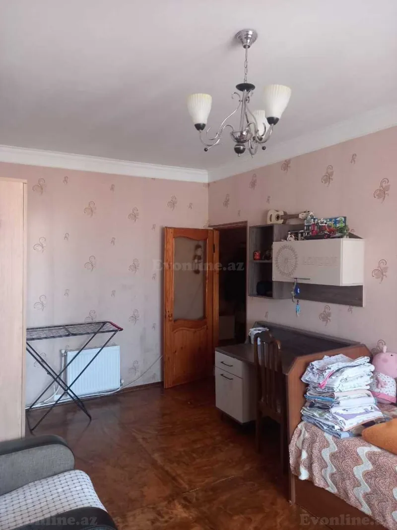 Satılır 4 otaqlı Mənzil Köhnə tikili 75 m² Sabunçu r. - şəkil 9