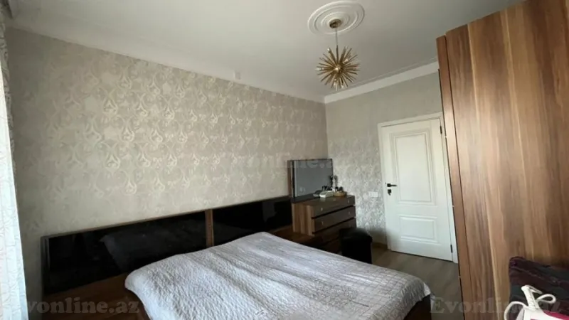 Satılır 2 otaqlı Mənzil Köhnə tikili 70 m² 9-cu mikrorayon - şəkil 8