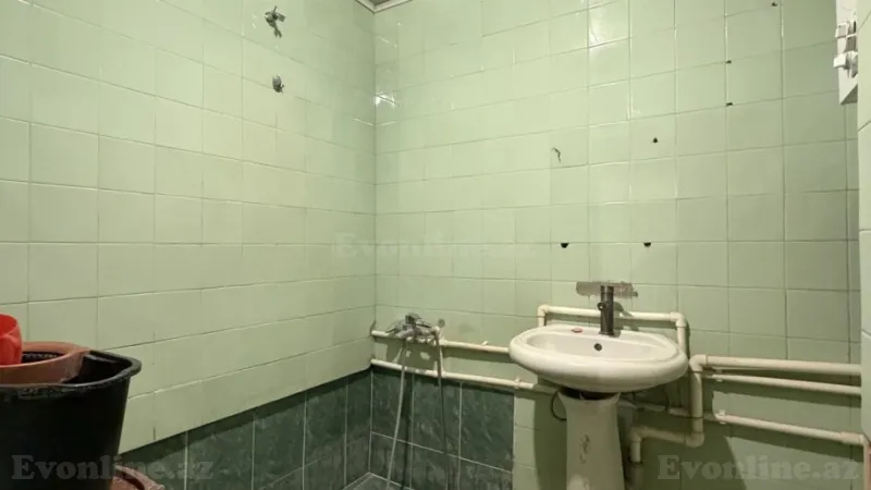 Satılır 2 otaqlı Mənzil Köhnə tikili 65 m² Sabunçu r. - şəkil 12