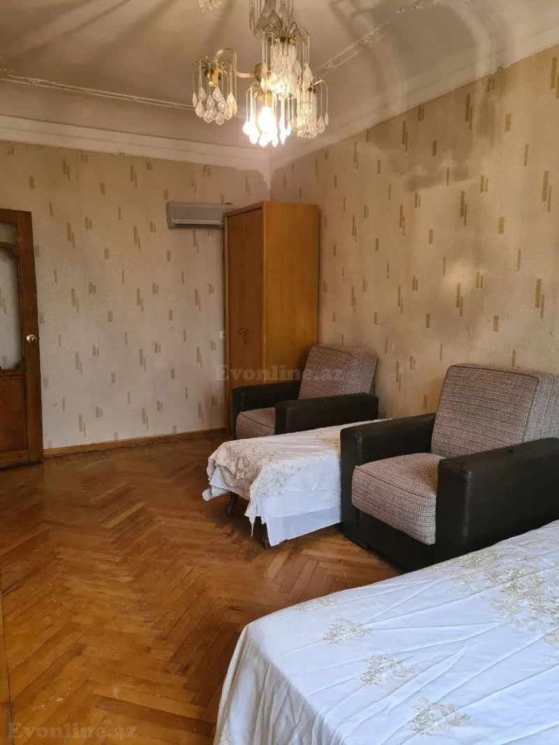 Satılır 3 otaqlı Mənzil Yeni tikili 144 m² 8 Noyabr m. - şəkil 3