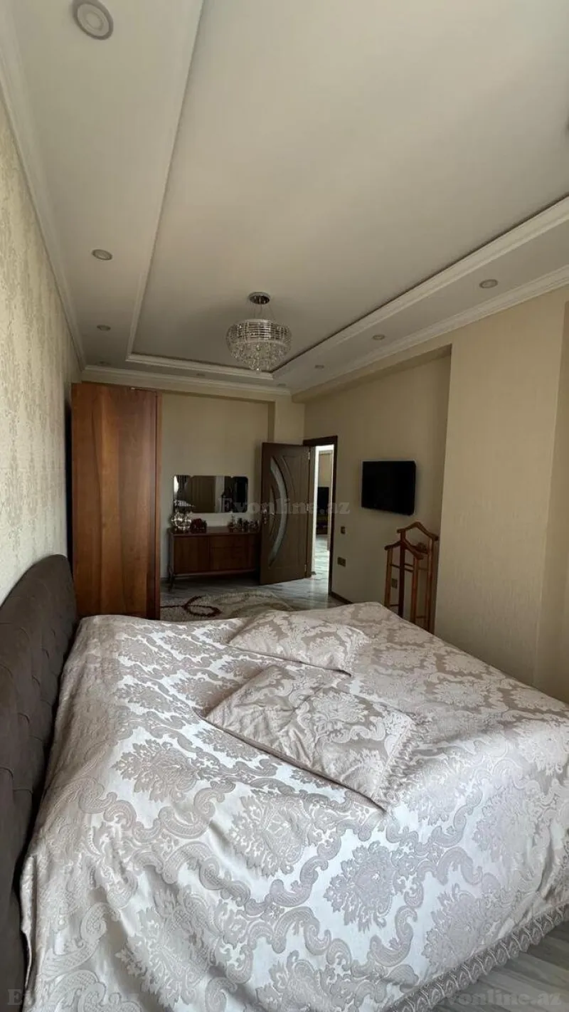 Satılır 3 otaqlı Mənzil Yeni tikili 115 m² Qara Qarayev m. - şəkil 8