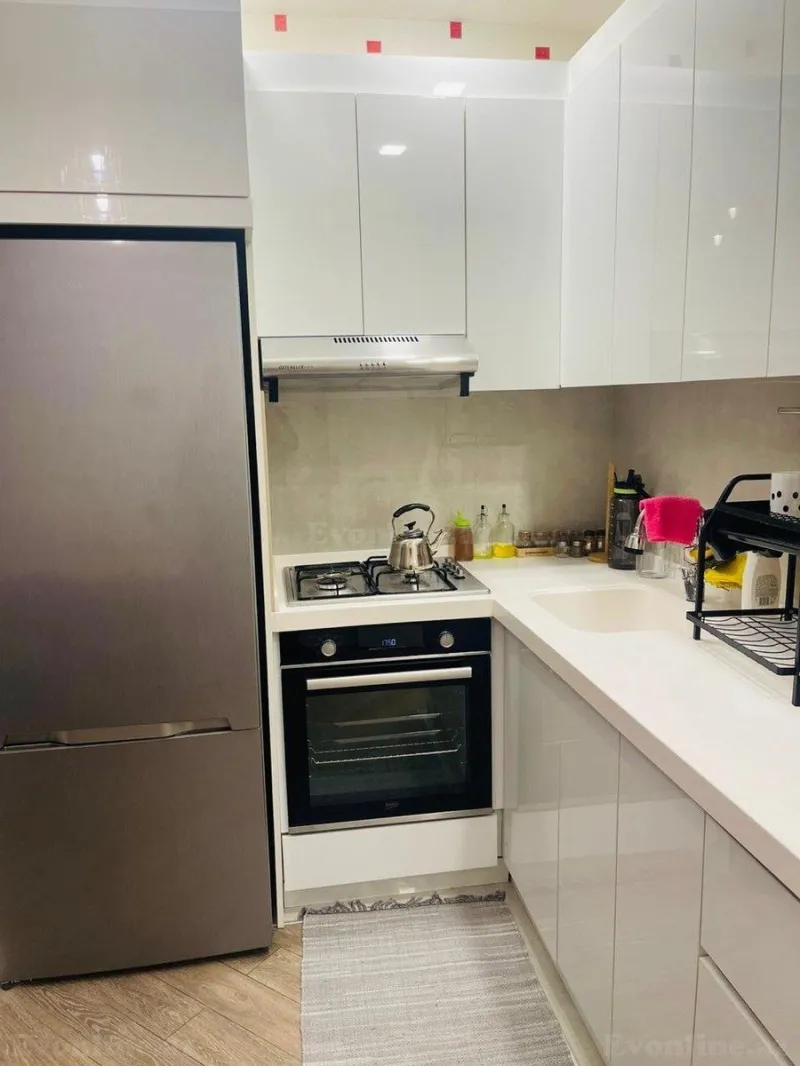 Kirayə verilir 3 otaqlı Mənzil Yeni tikili 120 m² Xətai m. - şəkil 10