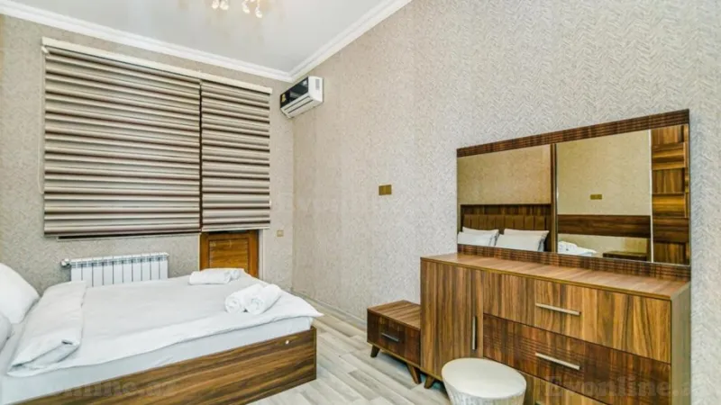 Kirayə verilir 4 otaqlı Mənzil Yeni tikili 136 m² 28 May m. - şəkil 11