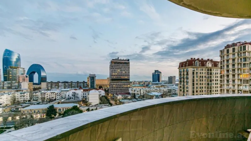 Kirayə verilir 4 otaqlı Mənzil Yeni tikili 136 m² 28 May m. - şəkil 25