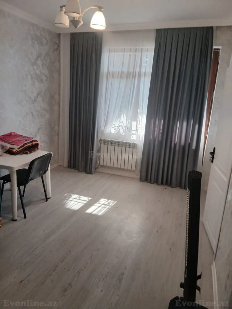 Satılır 2 otaqlı Mənzil Köhnə tikili 35 m² 6-cı mikrorayon - şəkil 4