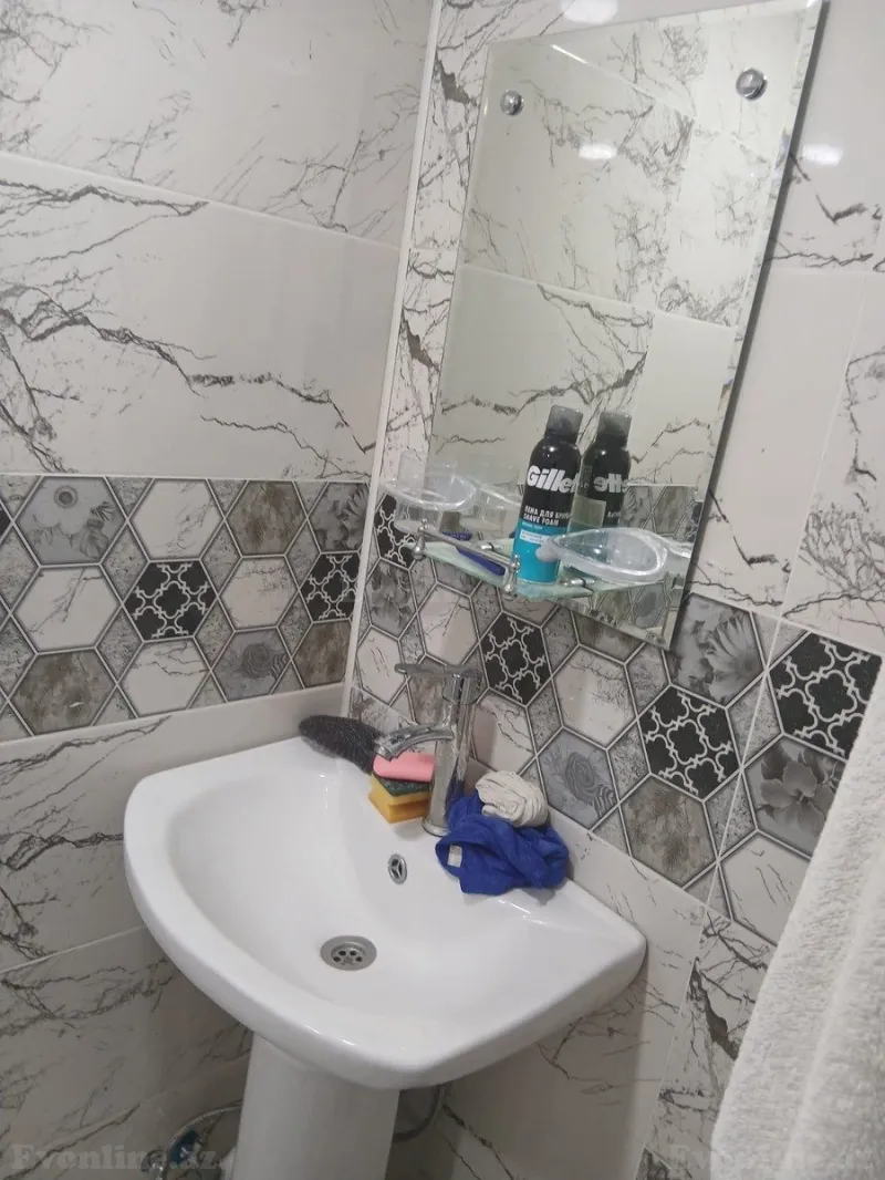 Satılır 2 otaqlı Mənzil Köhnə tikili 35 m² 6-cı mikrorayon - şəkil 10