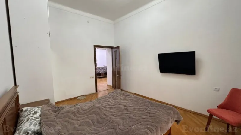 Kirayə verilir 3 otaqlı Mənzil Köhnə tikili 100 m² İçərişəhər m. - şəkil 14