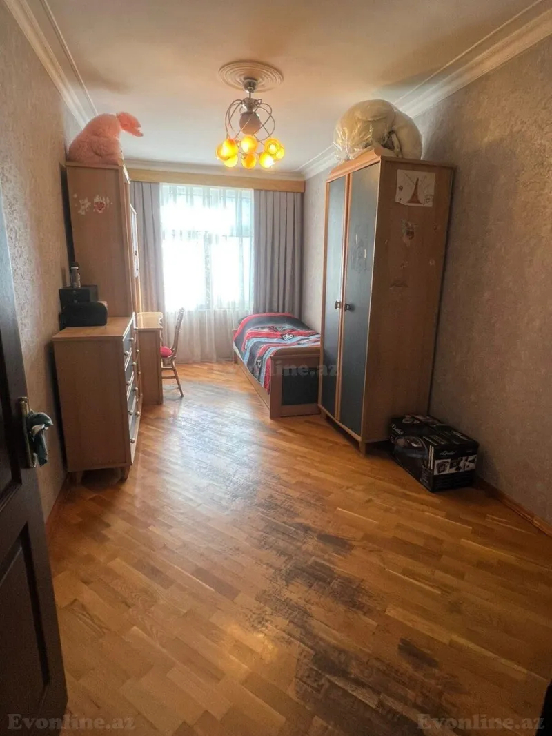 Satılır 3 otaqlı Mənzil Köhnə tikili 80 m² Gənclik m. - şəkil 6