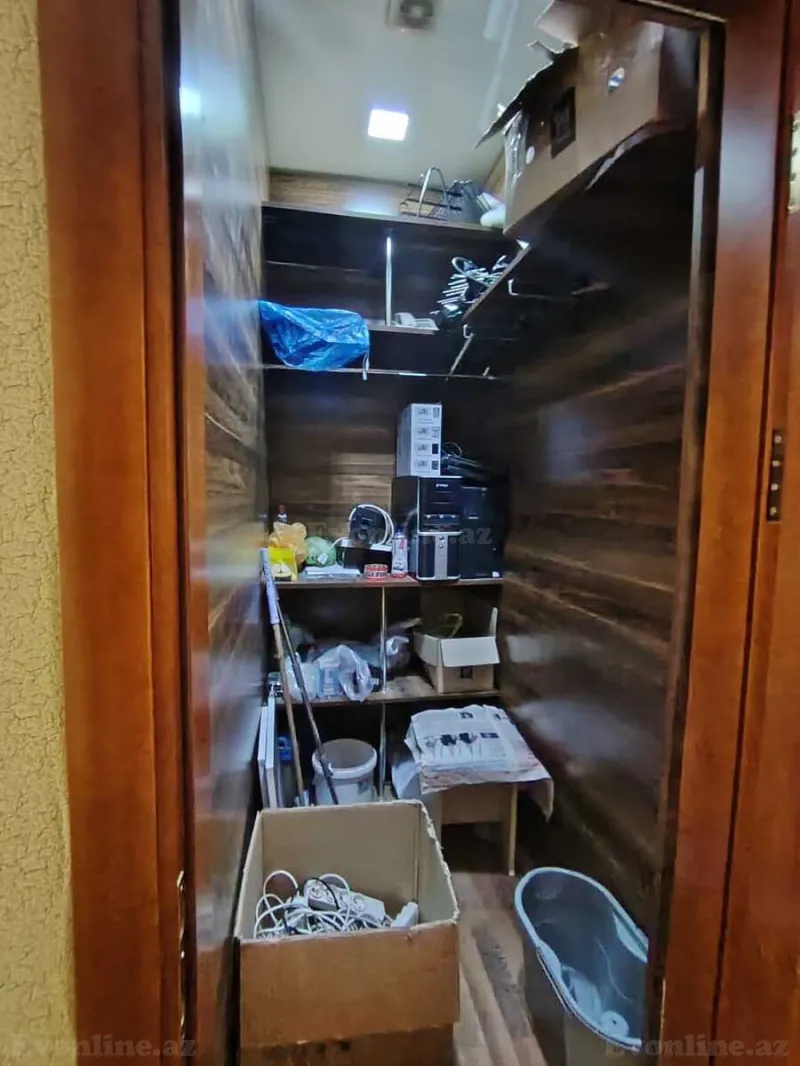 Kirayə verilir Ofis 160 m² Gənclik m. - şəkil 13