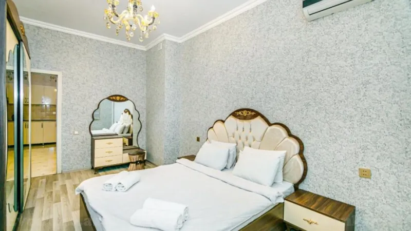 Kirayə verilir 4 otaqlı Mənzil Yeni tikili 140 m² 28 May m. - şəkil 16