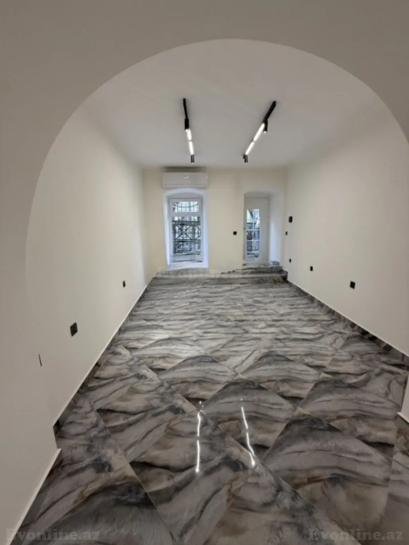 Kirayə verilir Obyekt 50 m² İçərişəhər m.