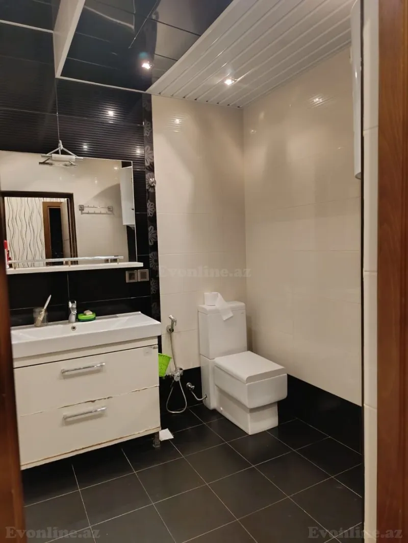 Satılır 3 otaqlı Mənzil Köhnə tikili 80 m² Sabunçu r. - şəkil 5