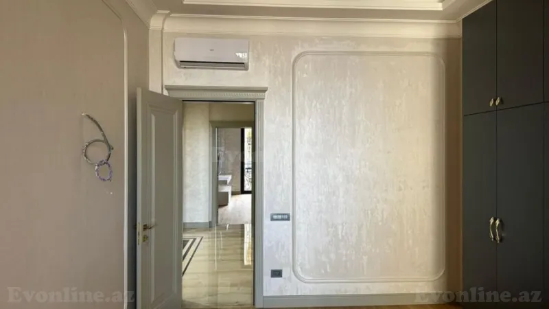 Satılır 3 otaqlı Mənzil Yeni tikili 120 m² Elmlər Akademiyası m. - şəkil 18