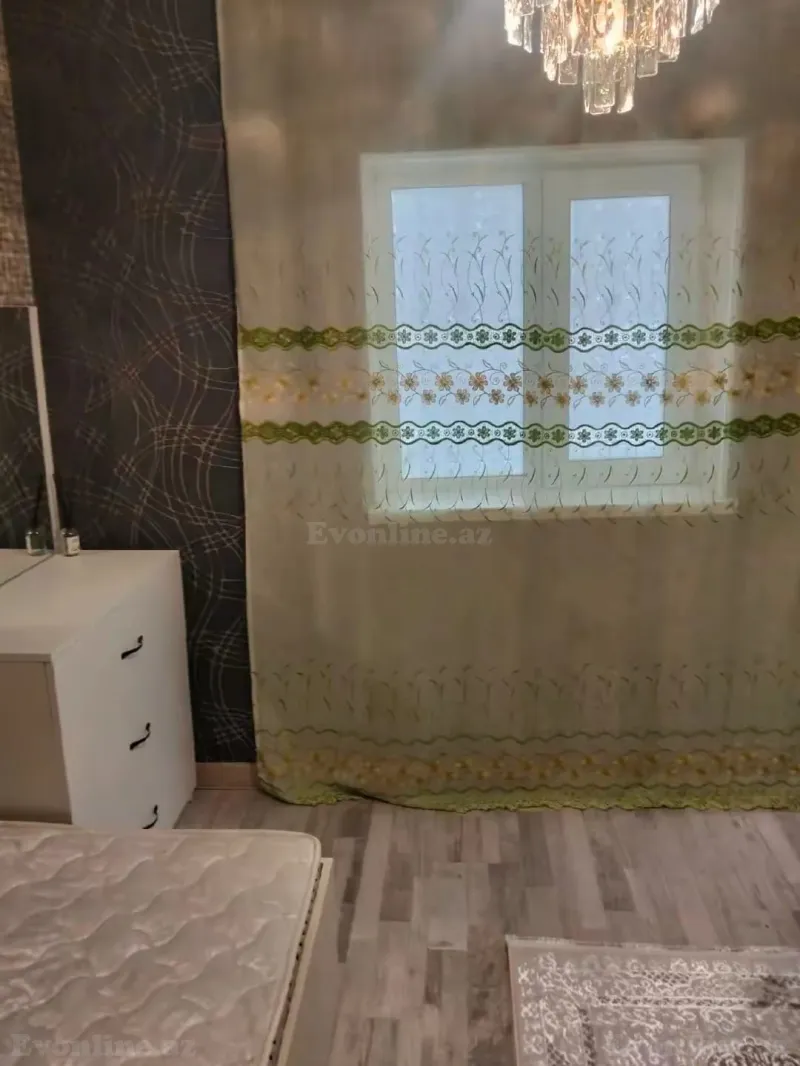 1 otaqlı Mənzil 40 m² Xırdalan Kirayə verilir