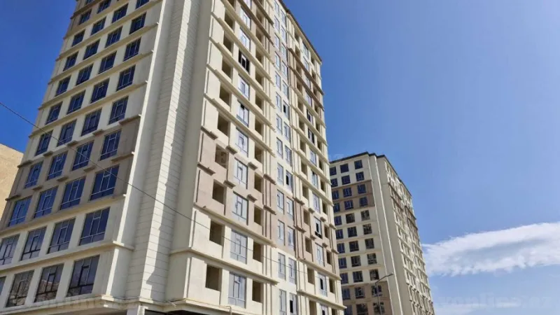 Satılır 3 otaqlı Mənzil Yeni tikili 80 m² Suraxanı r. - şəkil 2