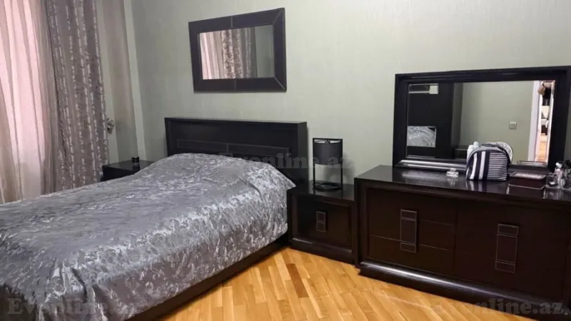 Satılır 4 otaqlı Mənzil Yeni tikili 156 m² Nizami r. - şəkil 6