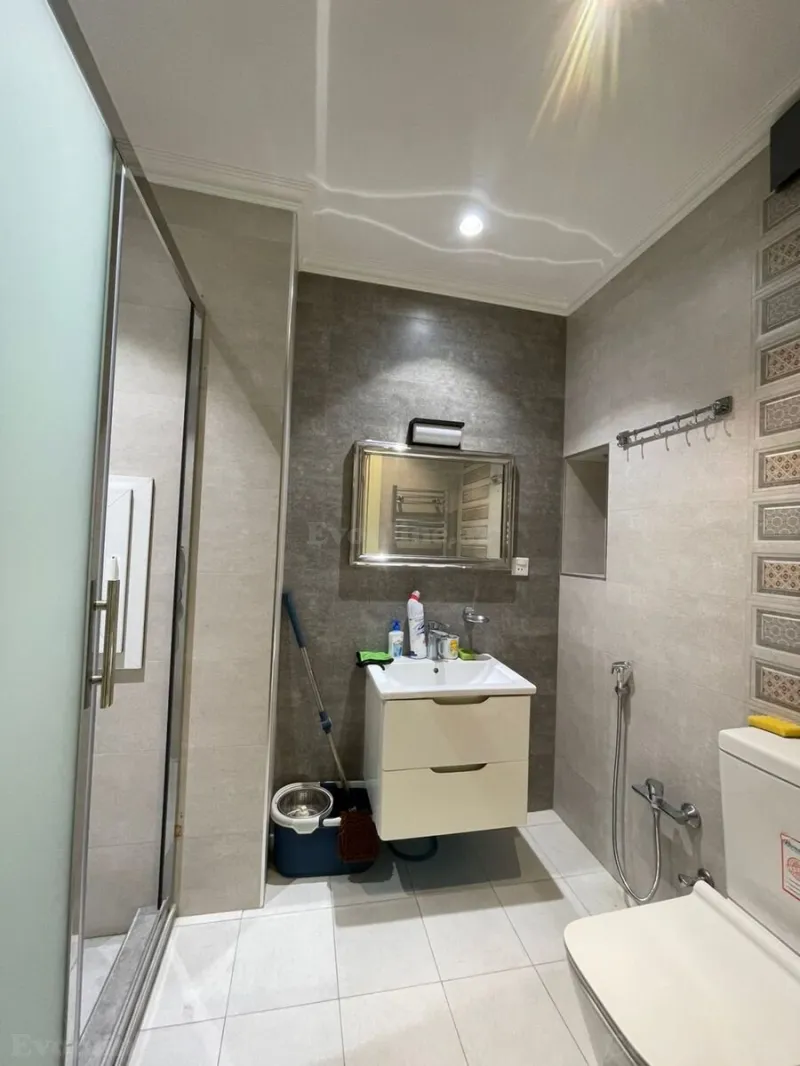 Kirayə verilir 2 otaqlı Mənzil Yeni tikili 68 m² Yeni Yasamal - şəkil 9