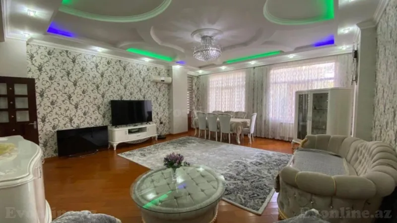 Satılır 3 otaqlı Mənzil Yeni tikili 155 m² Nizami m.