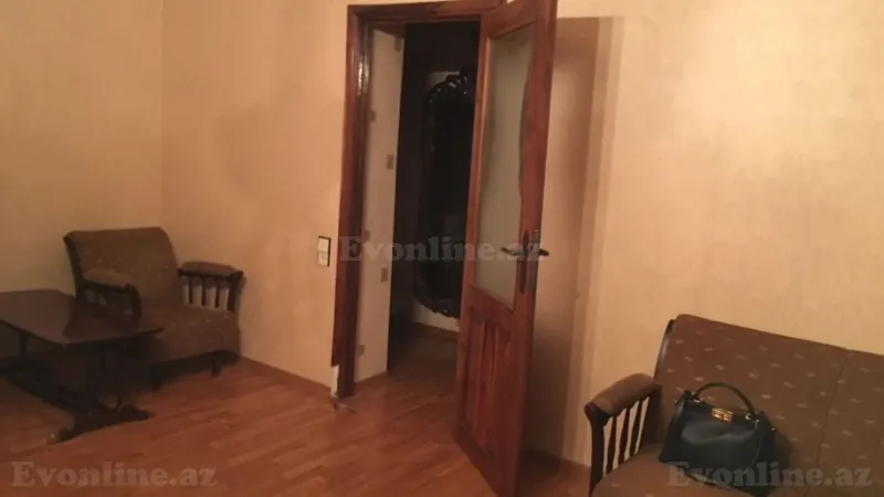 Satılır 2 otaqlı Mənzil Köhnə tikili 55 m² Elmlər Akademiyası m. - şəkil 4