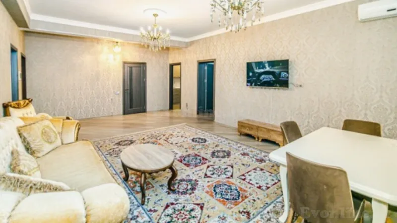 Kirayə verilir 3 otaqlı Mənzil Yeni tikili 136 m² 28 May m. - şəkil 6