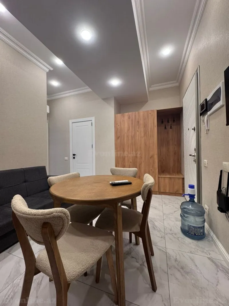 Satılır 2 otaqlı Mənzil Yeni tikili 56 m² 8 Noyabr m. - şəkil 3