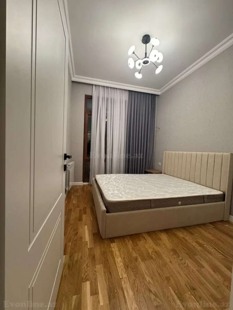 Satılır 2 otaqlı Mənzil Yeni tikili 56 m² 8 Noyabr m. - şəkil 5
