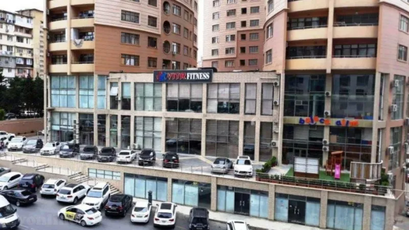 Kirayə verilir 3 otaqlı Mənzil Yeni tikili 90 m² İnşaatçılar m. - şəkil 22