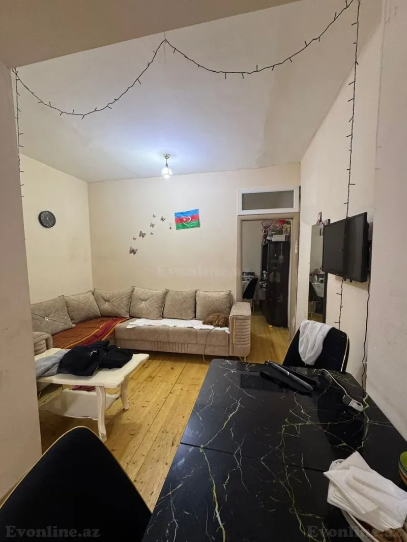 Kirayə verilir 2 otaqlı Mənzil Köhnə tikili 55 m² Gənclik m.