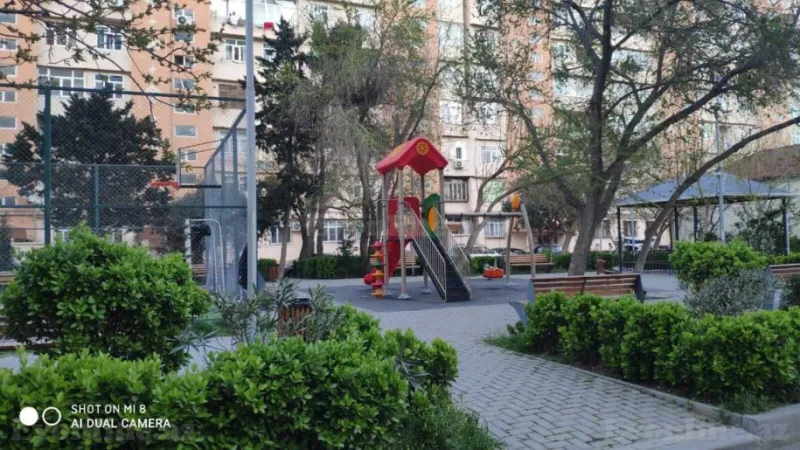 Satılır 2 otaqlı Mənzil Köhnə tikili 55 m² Suraxanı r.