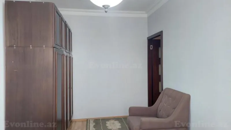 Kirayə verilir 3 otaqlı Mənzil Köhnə tikili 75 m² Səbail r. - şəkil 4