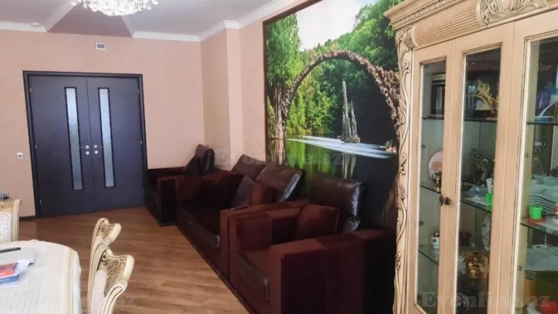 Kirayə verilir 3 otaqlı Mənzil Yeni tikili 170 m² 28 May m. - şəkil 2