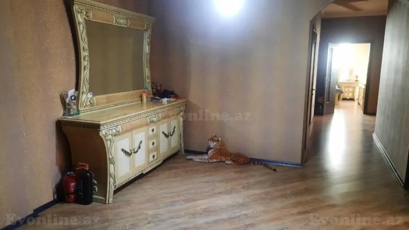 Kirayə verilir 3 otaqlı Mənzil Yeni tikili 170 m² 28 May m. - şəkil 5