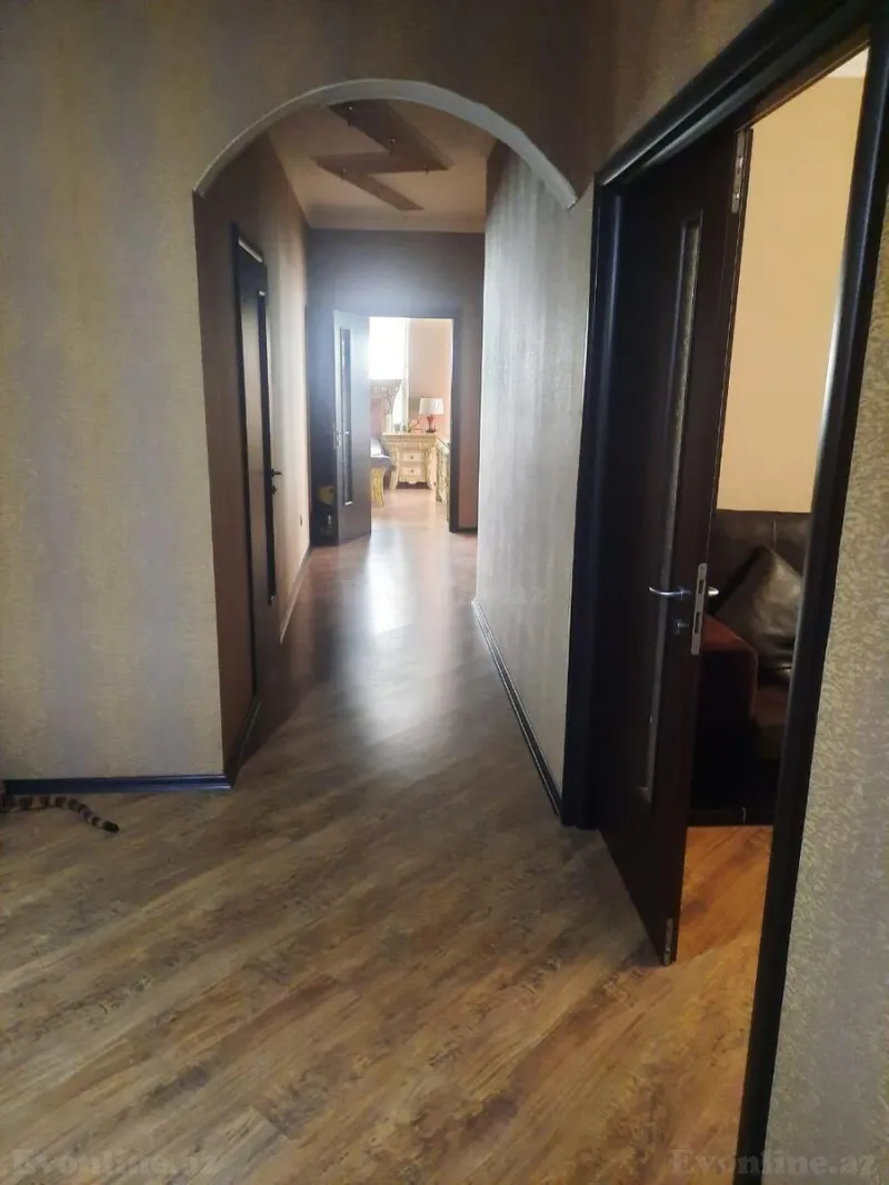 Kirayə verilir 3 otaqlı Mənzil Yeni tikili 170 m² 28 May m. - şəkil 14