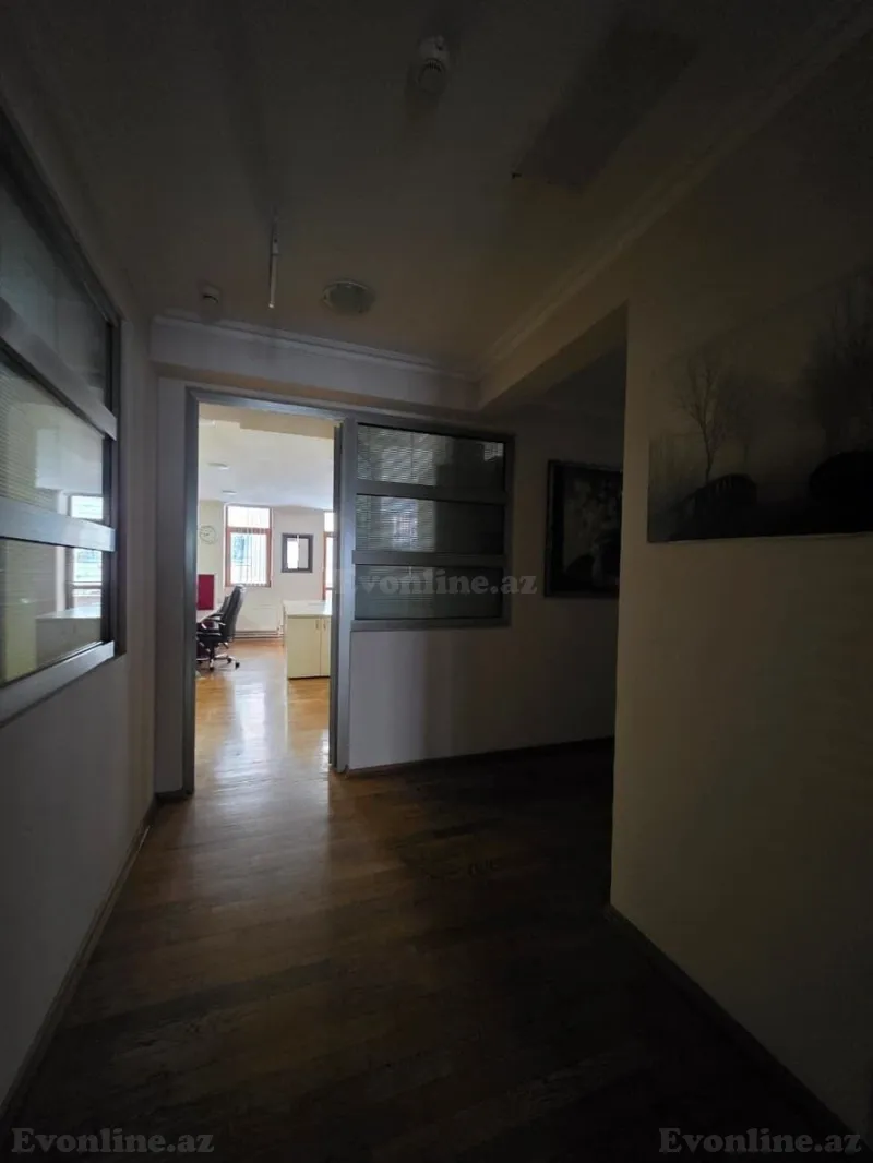 Satılır Obyekt 670 m² 28 May m. - şəkil 8