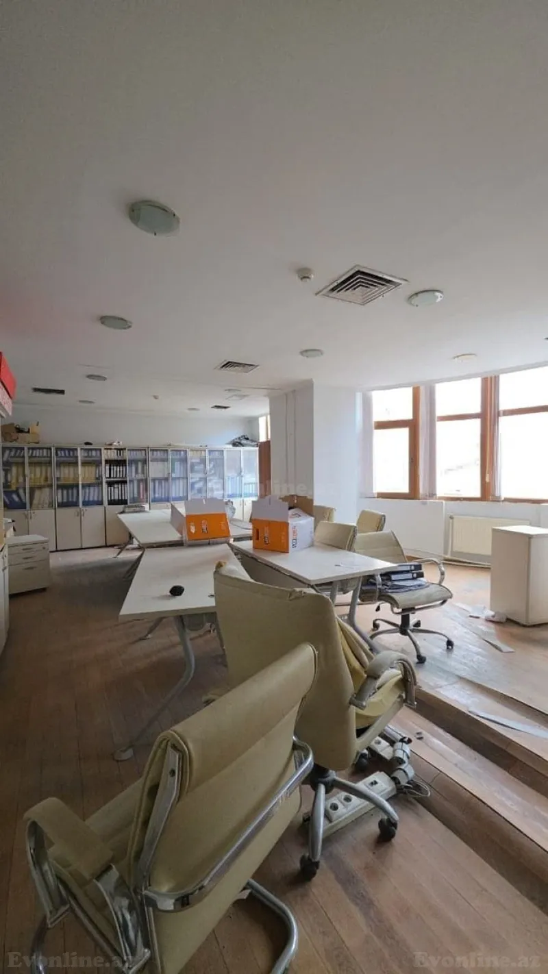 Satılır Obyekt 670 m² 28 May m. - şəkil 19