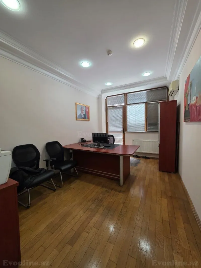 Satılır Obyekt 670 m² 28 May m. - şəkil 20