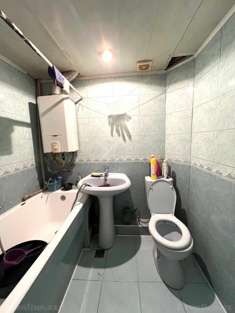 Satılır 3 otaqlı Mənzil Köhnə tikili 82 m² Gənclik m. - şəkil 7