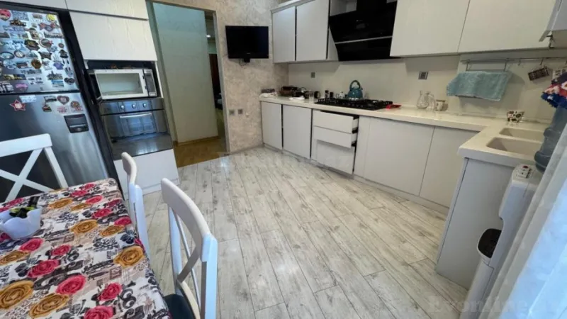 Satılır 3 otaqlı Mənzil Yeni tikili 125 m² Badamdar - şəkil 7