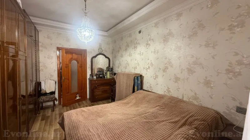 Satılır 2 otaqlı Mənzil Köhnə tikili 60 m² Massiv D - şəkil 4