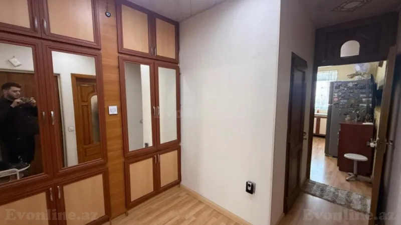 Satılır 2 otaqlı Mənzil Köhnə tikili 60 m² Massiv D - şəkil 10