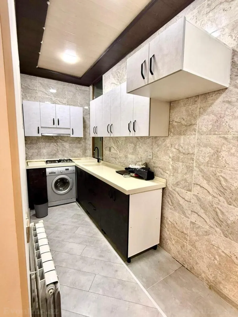 Satılır 3 otaqlı Mənzil Köhnə tikili 90 m² Gənclik m. - şəkil 5