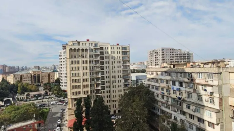 Satılır 4 otaqlı Mənzil Yeni tikili 186 m² Nərimanov r. - şəkil 2