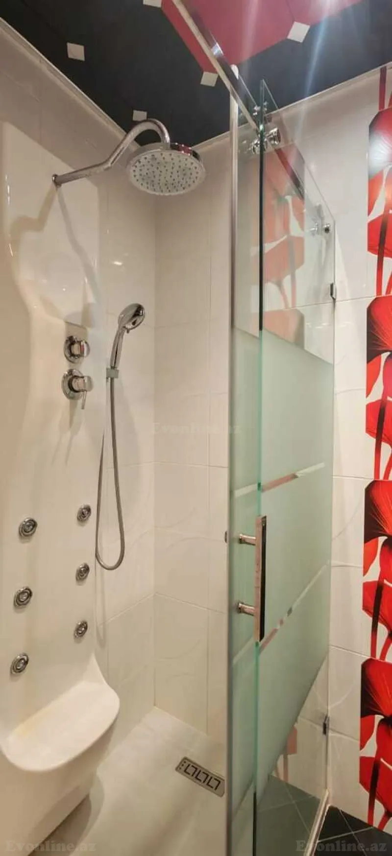 Satılır 4 otaqlı Mənzil Yeni tikili 186 m² Nərimanov r. - şəkil 15