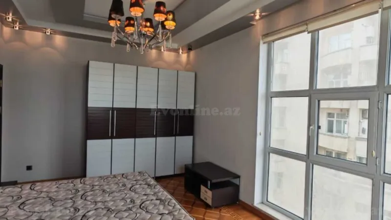Satılır 4 otaqlı Mənzil Yeni tikili 186 m² Nərimanov r. - şəkil 17